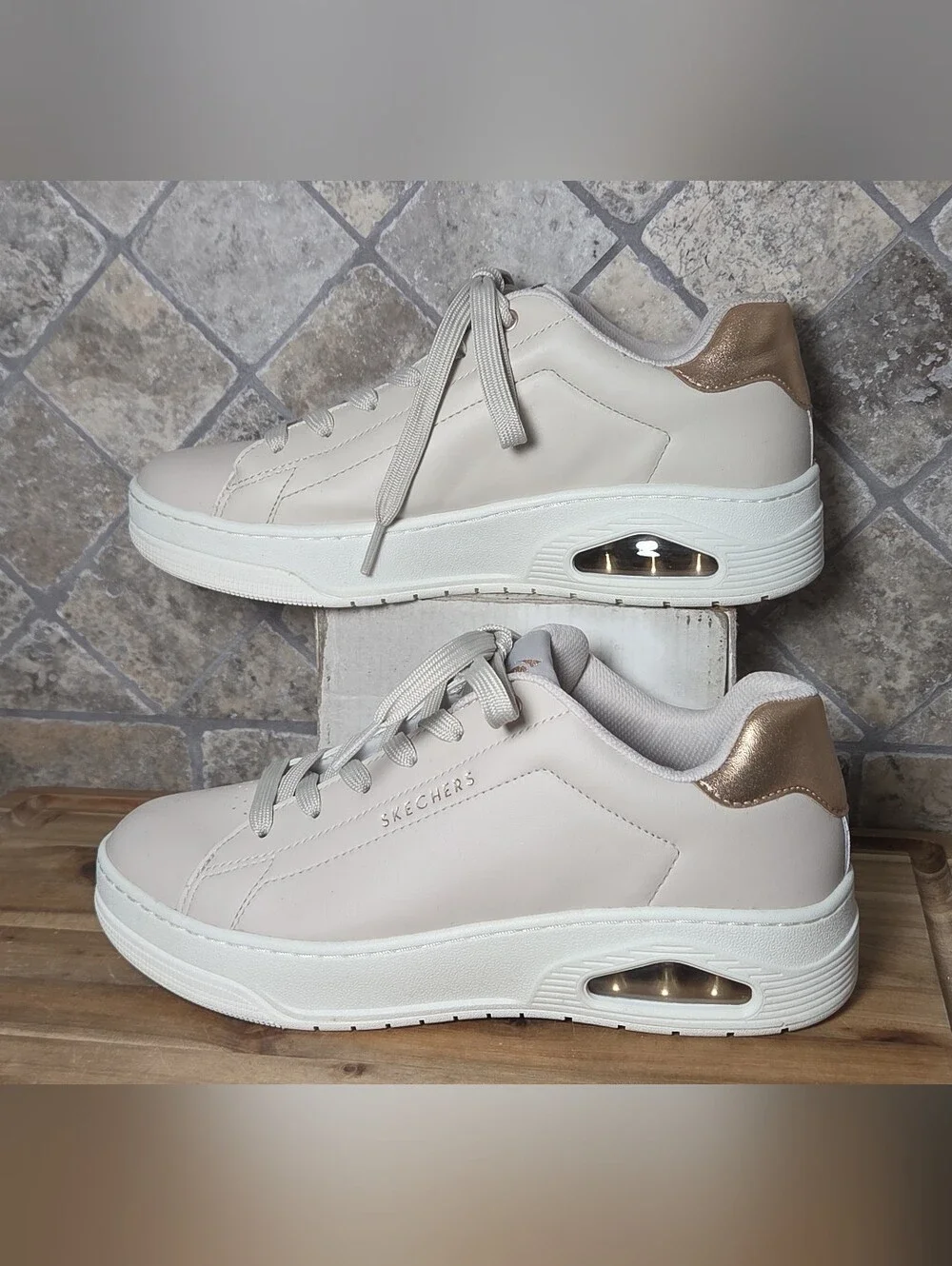Skechers Street Women's Uno Court - Courted Air Natural Sneakers 177700 Size 9 M